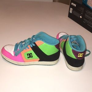 DC shoes
